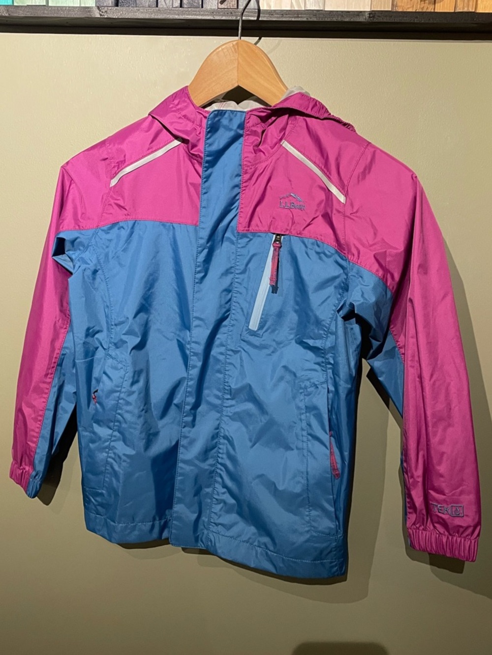 L.L. Bean Bright Magenta and Blue Hooded Raincoat